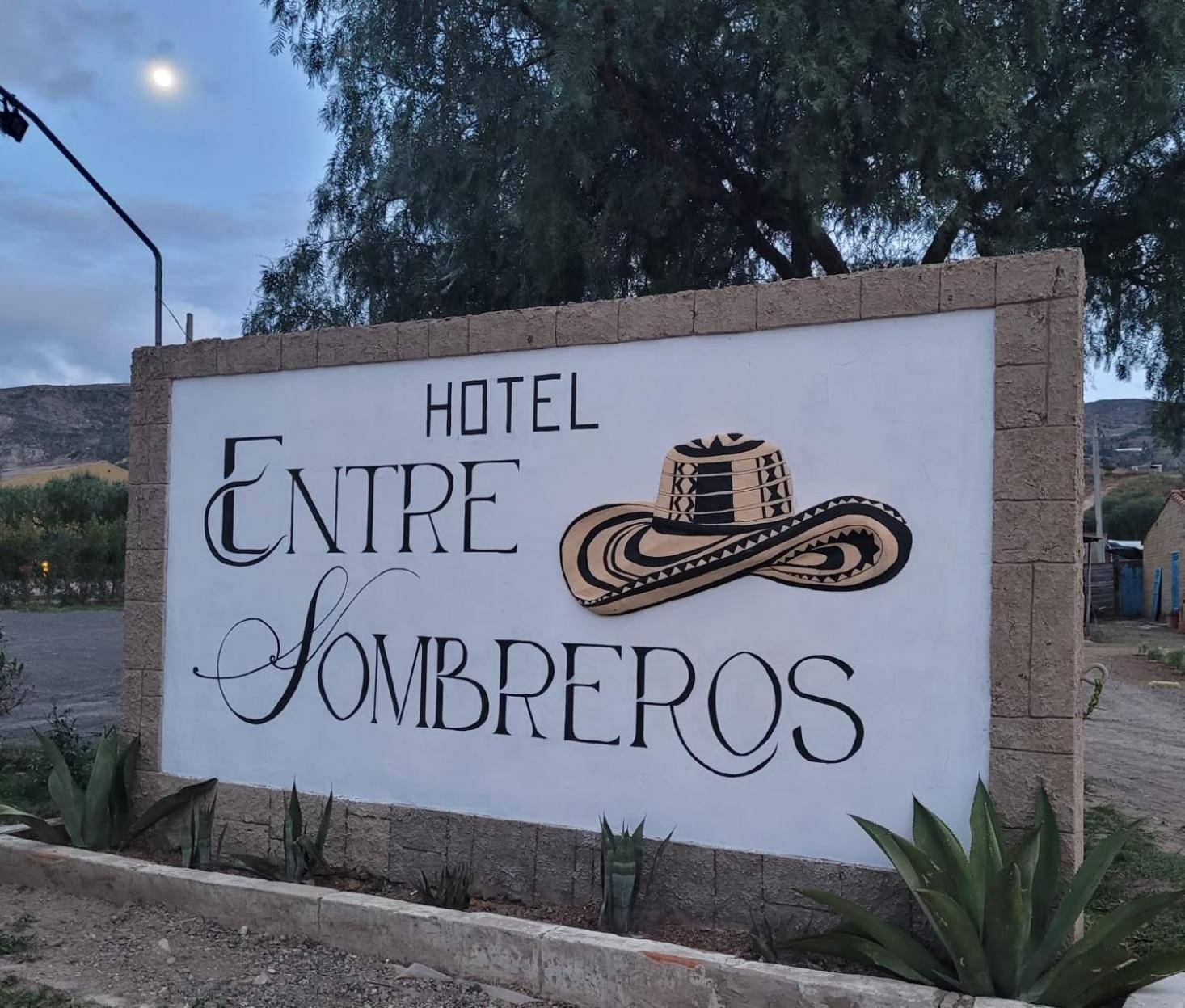 Hotel Entre Sombreros Villa de Leyva Exteriér fotografie